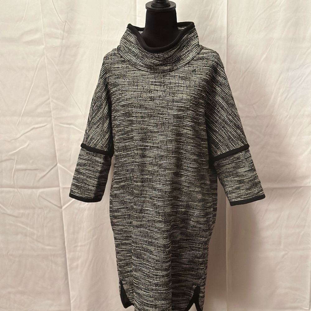 Max Studio Textured Tunic Dresz